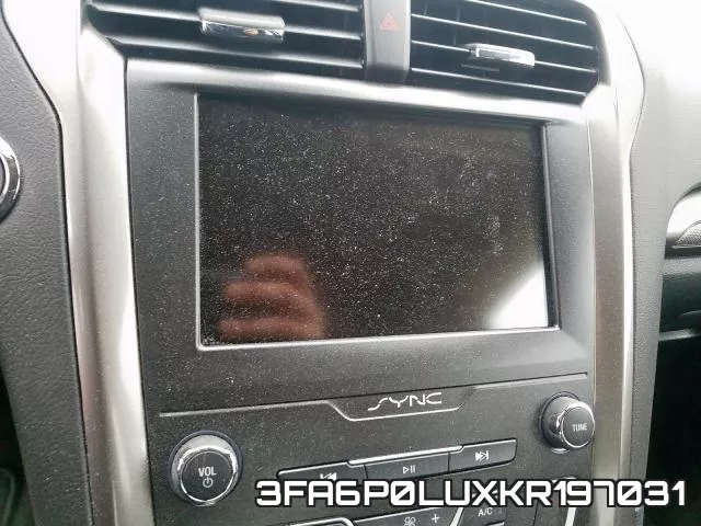 3FA6P0LUXKR197031 фото 10