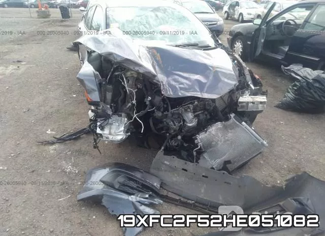 19XFC2F52HE051082 фото 5