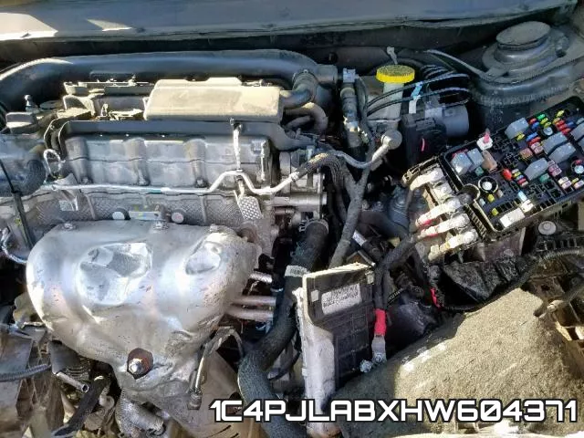1C4PJLABXHW604371 фото 6