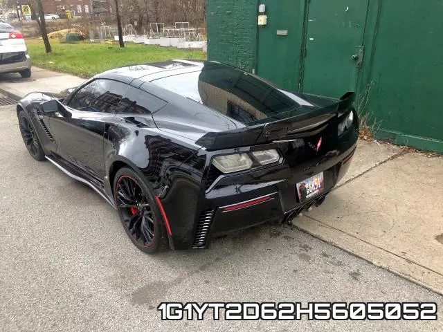 1G1YT2D62H5605052 фото 3