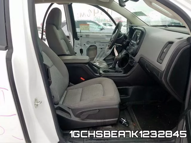 1GCHSBEA7K1232845 фото 5