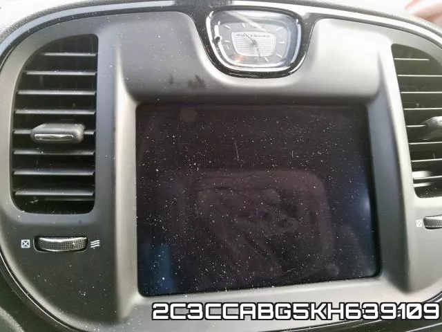 2C3CCABG5KH639109 фото 9