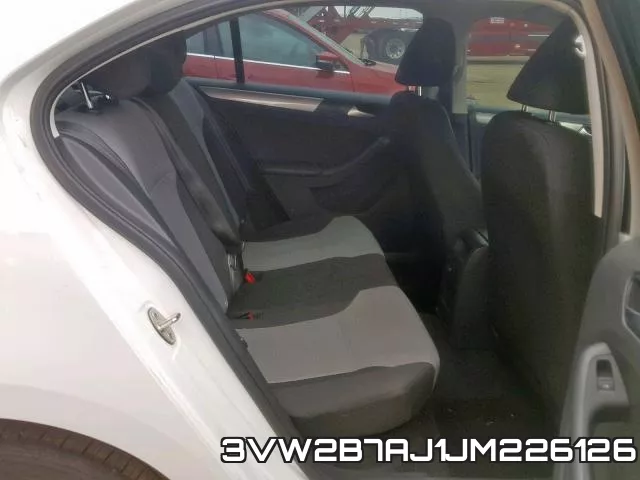 3VW2B7AJ1JM226126 фото 4