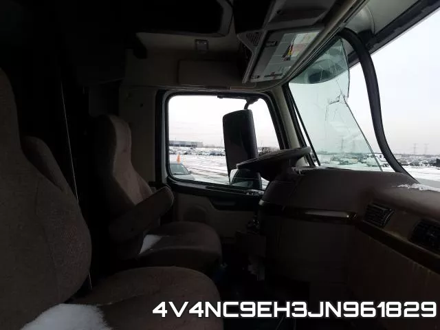 4V4NC9EH3JN961829 фото 5