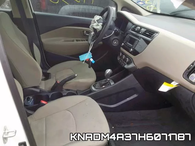 KNADM4A37H6071787 фото 5