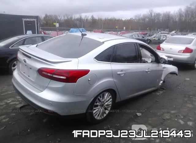 1FADP3J23JL219443 фото 5
