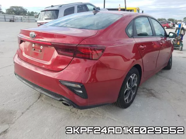 3KPF24AD1KE029952 фото 3
