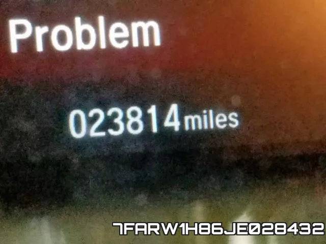 7FARW1H86JE028432 фото 9