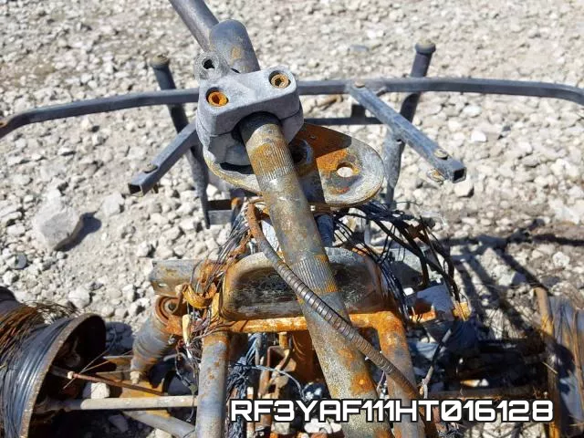 RF3YAF111HT016128 фото 8