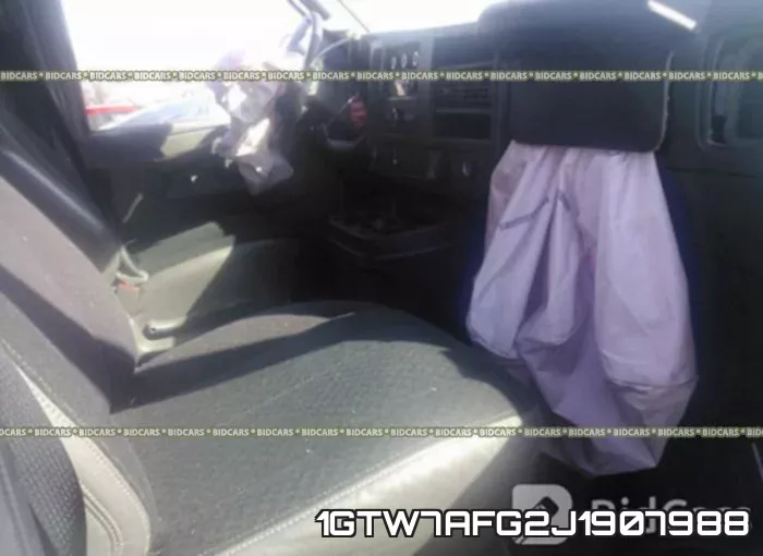 1GTW7AFG2J1907988 фото 6