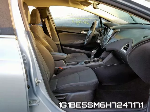 1G1BE5SM6H7247171 фото 4