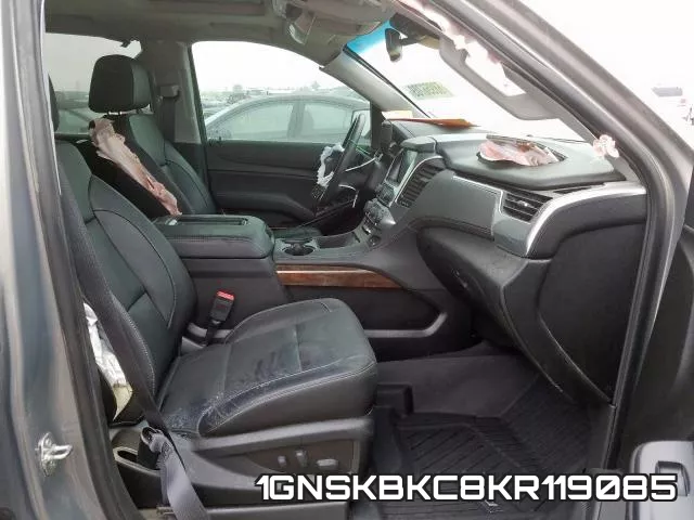 1GNSKBKC8KR119085 фото 4