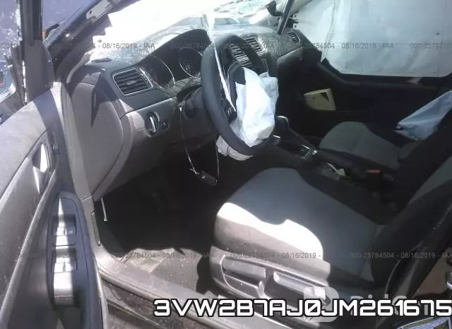 3VW2B7AJ0JM261675 фото 6