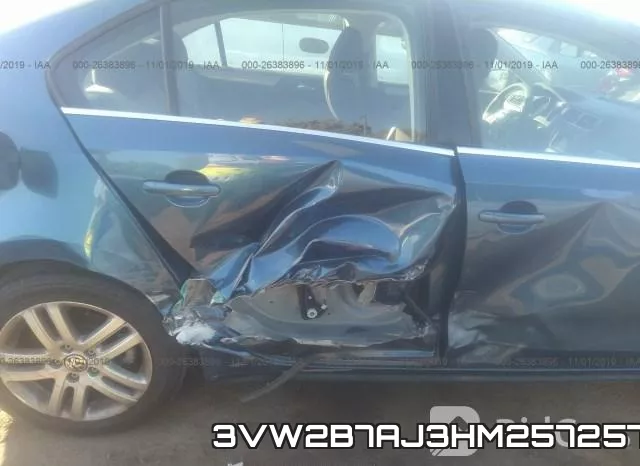 3VW2B7AJ3HM257257 фото 7