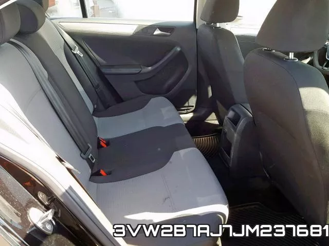 3VW2B7AJ7JM237681 фото 7