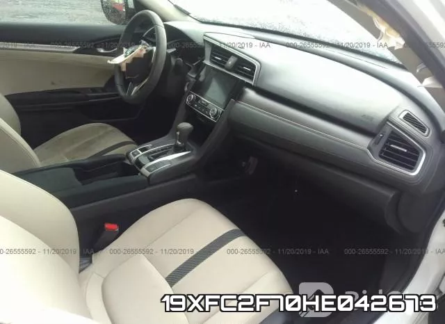 19XFC2F70HE042673 фото 5