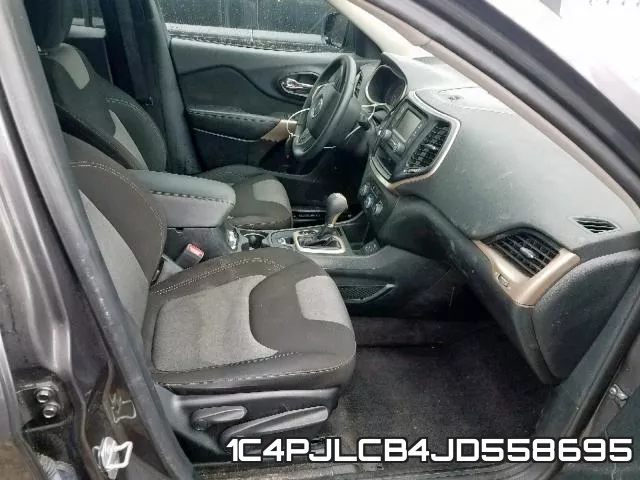 1C4PJLCB4JD558695 фото 6