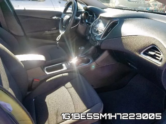 1G1BE5SM1H7223005 фото 6