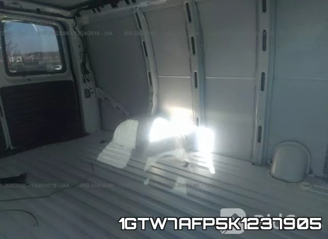 1GTW7AFP5K1237905 фото 9
