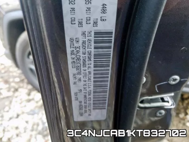 3C4NJCAB1KT832702 фото 2