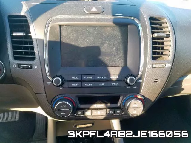 3KPFL4A82JE166056 фото 9