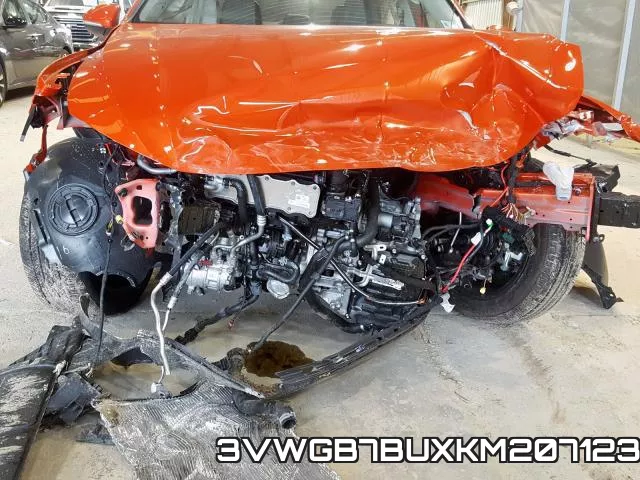 3VWGB7BUXKM207123 фото 9