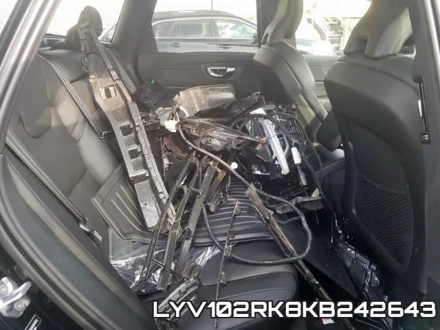 LYV102RK8KB242643 фото 5