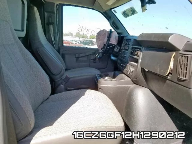 1GCZGGF12H1290212 фото 4