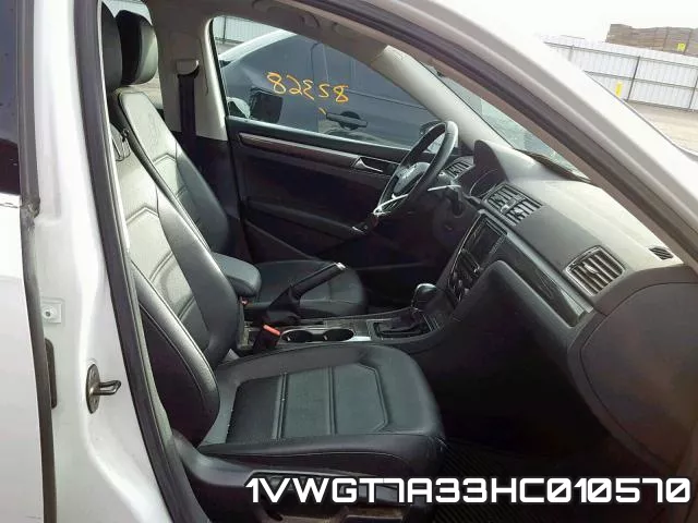 1VWGT7A33HC010570 фото 5