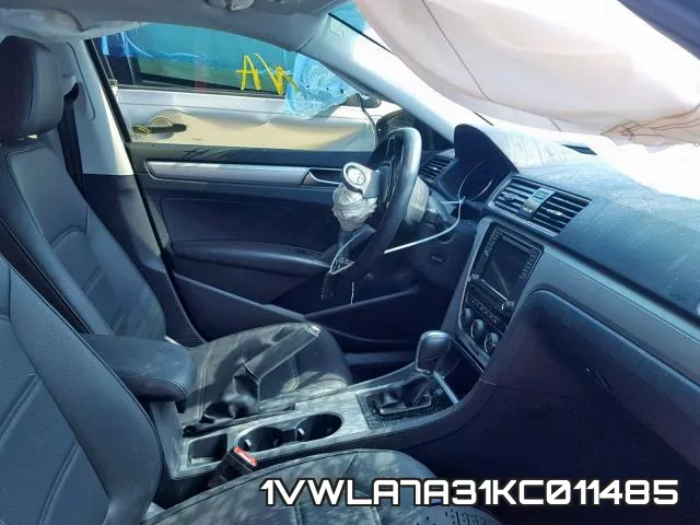 1VWLA7A31KC011485 фото 3
