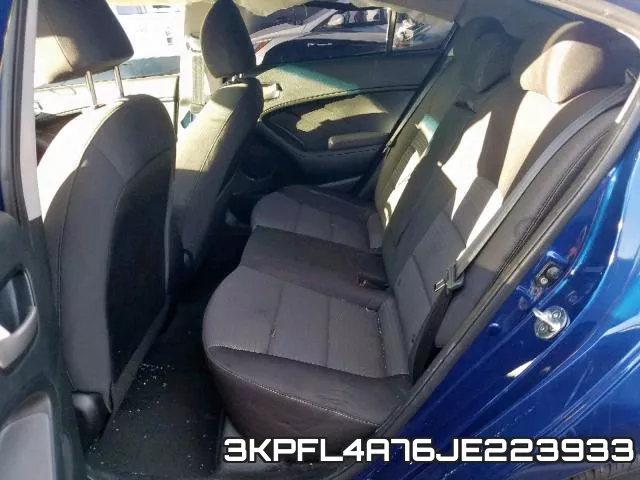 3KPFL4A76JE223933 фото 5
