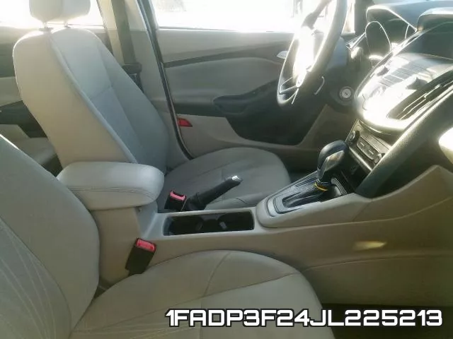 1FADP3F24JL225213 фото 4