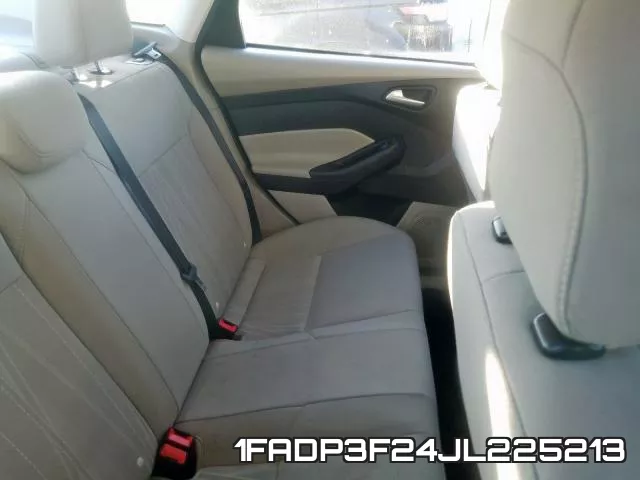 1FADP3F24JL225213 фото 5