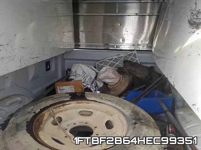 1FTBF2B64HEC99351 фото 5
