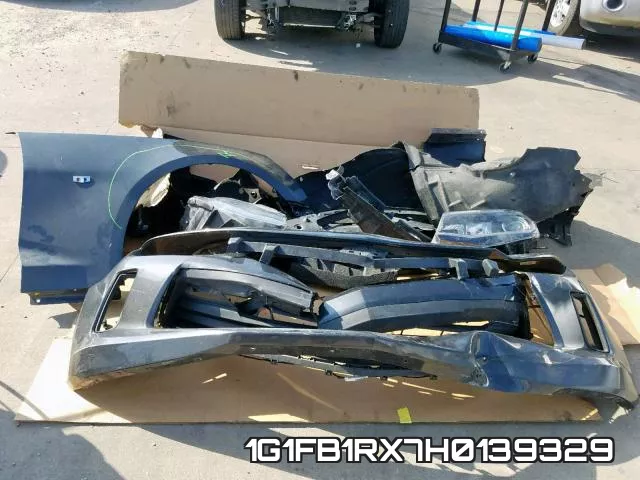1G1FB1RX7H0139329 фото 9