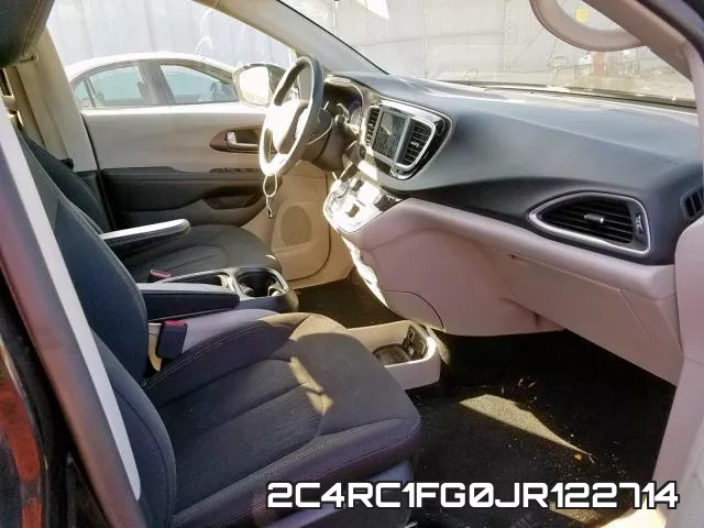 2C4RC1FG0JR122714 фото 6
