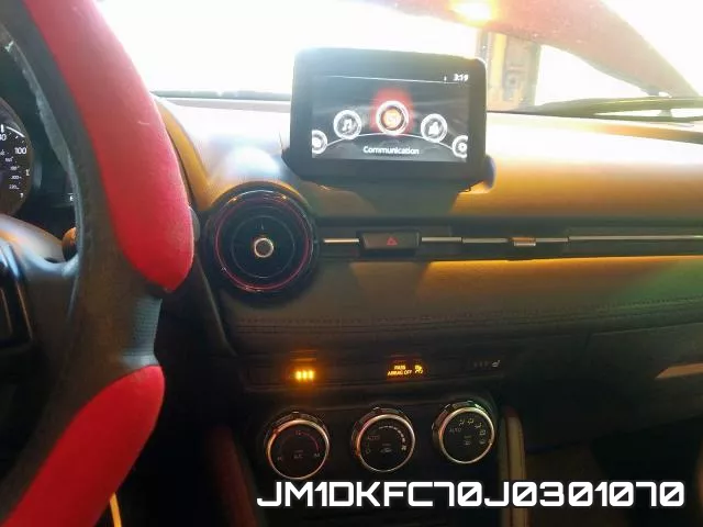 JM1DKFC70J0301070 фото 10