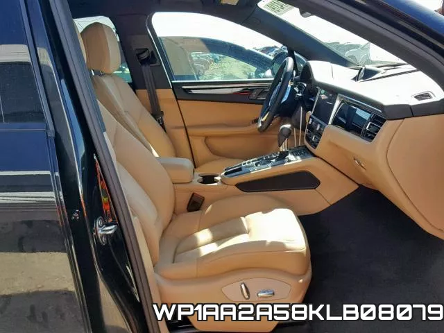 WP1AA2A58KLB08079 фото 4