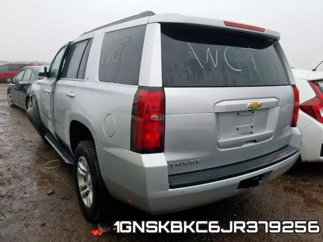1GNSKBKC6JR379256 фото 4