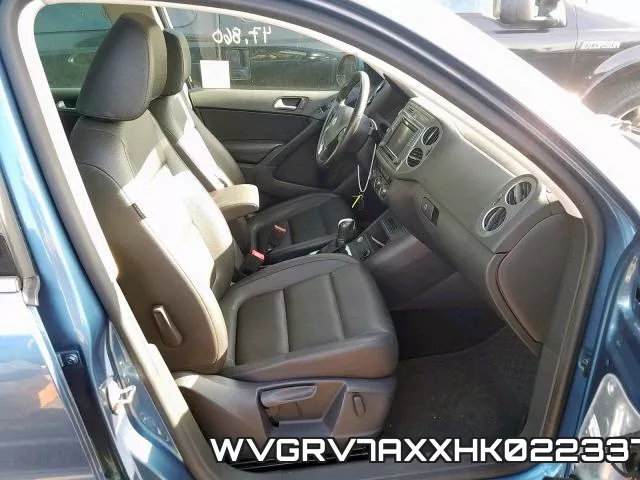 WVGRV7AXXHK022337 фото 6