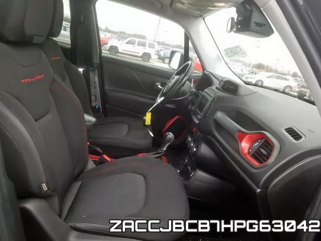 ZACCJBCB7HPG63042 фото 4
