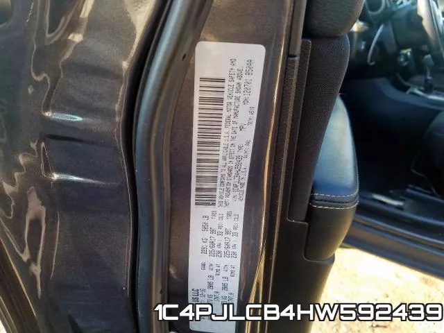 1C4PJLCB4HW592439 фото 2