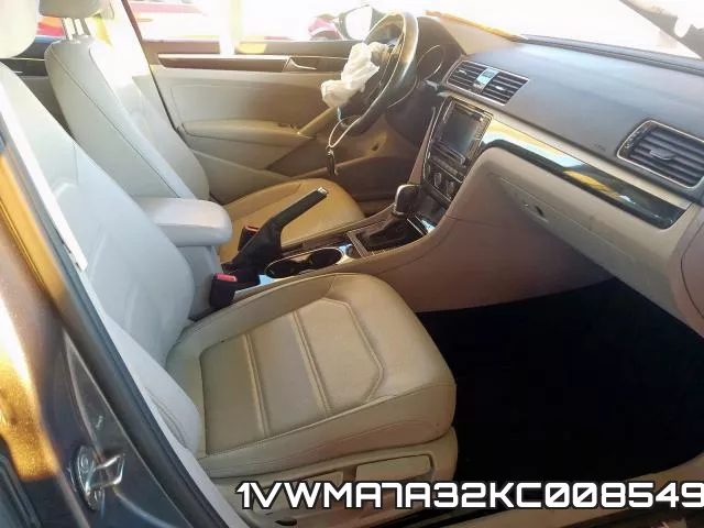 1VWMA7A32KC008549 фото 6