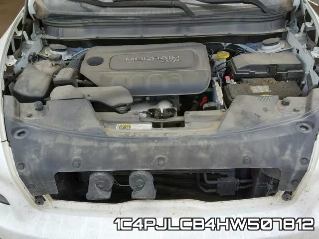1C4PJLCB4HW507812 фото 5