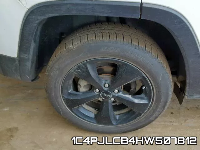 1C4PJLCB4HW507812 фото 7