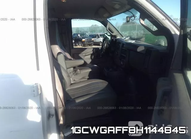 1GCWGAFF8H1144845 фото 6