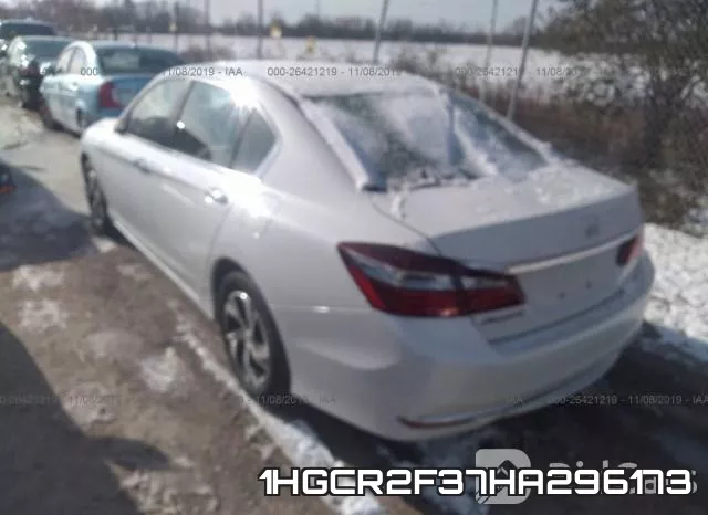 1HGCR2F37HA296173 фото 3