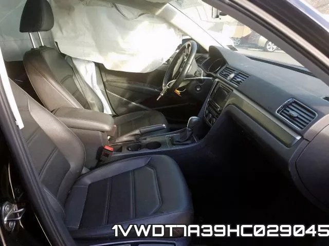 1VWDT7A39HC029045 фото 6