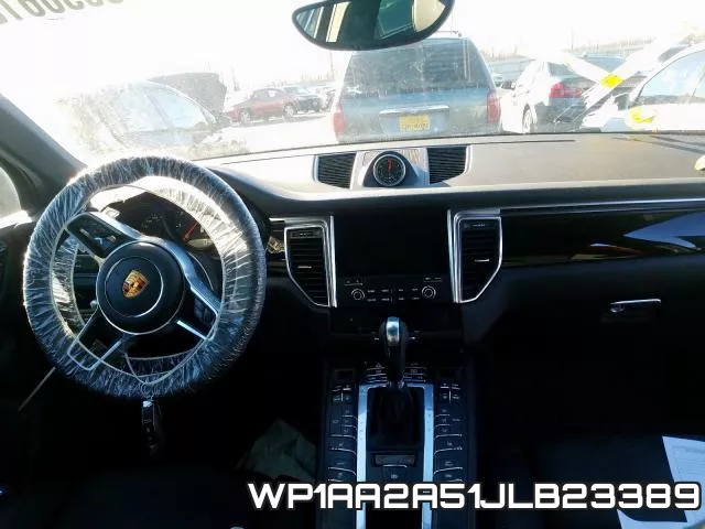 WP1AA2A51JLB23389 фото 9