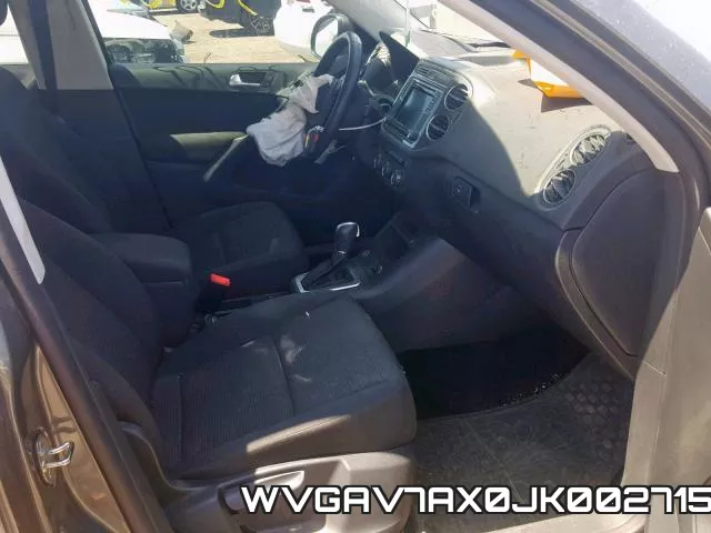 WVGAV7AX0JK002715 фото 6
